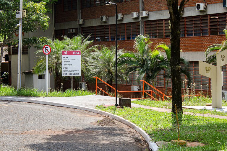 Fachada do Bloco C34