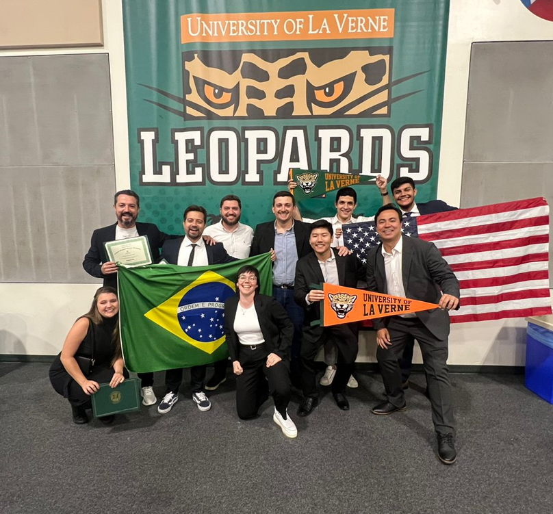 Alunos na University of La Verne