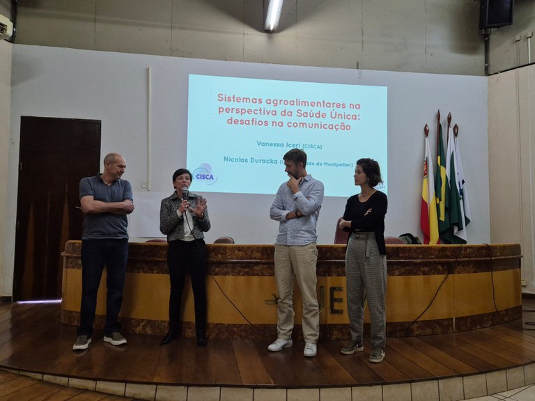 FOTO SANDRA - Seminário 31-07-2025 (3).jpeg FOTO SANDRA - Seminário 31-07-2025 (3).jpeg