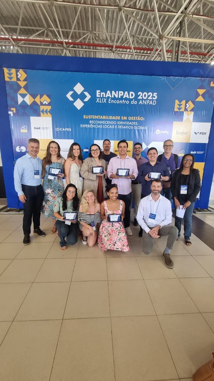 Post premiados EnANPAD 2025 (2).jpeg Post premiados EnANPAD 2025 (2).jpeg